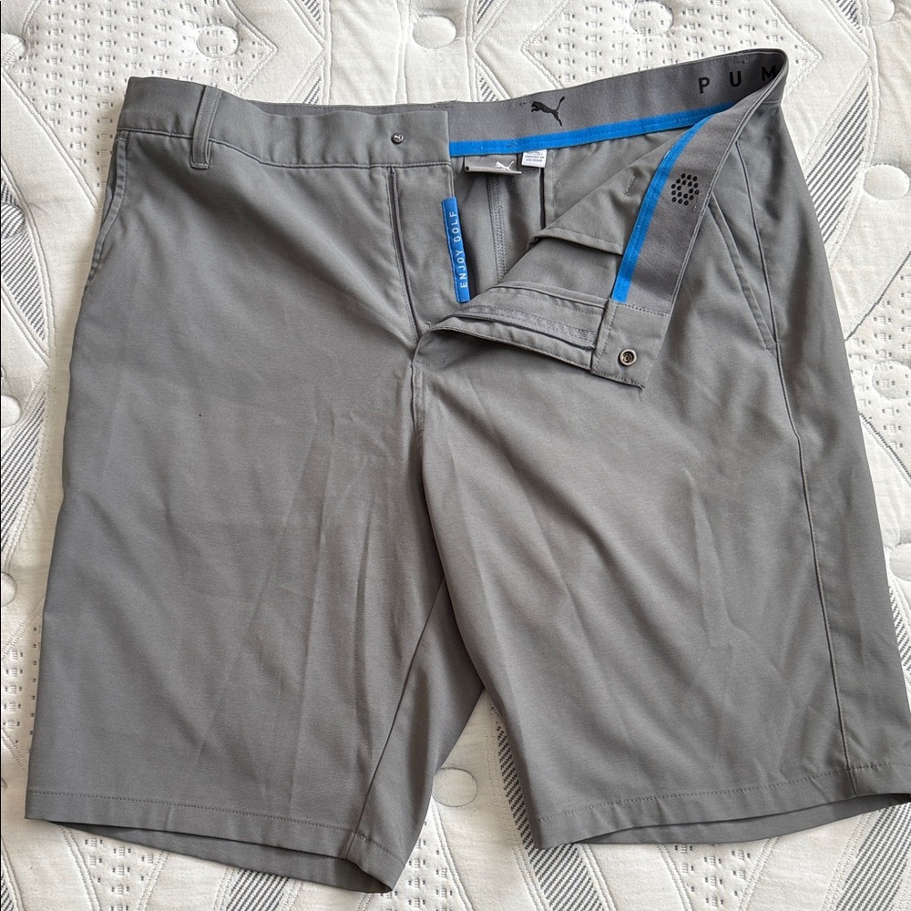PUMA Men's Charcoal Golf Shorts